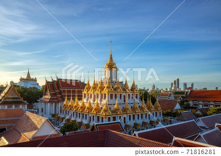 Golden metal castle illuminated, Wat Ratchanatdaram Woravihara 71816281
