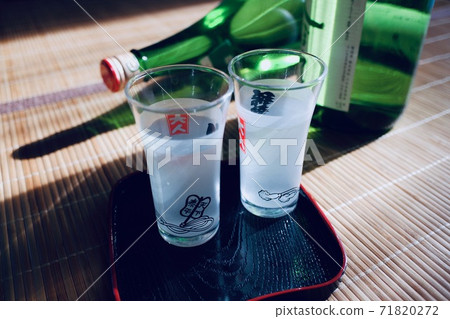 Rolled bottle and glass Rolled bottle and glass 71820272