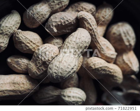 Organic nuts peanuts, food, snack 71822951