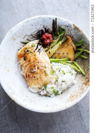 Modern style Japanese fried skrei cod fish filet with green asparagus Modern style Japanese fried skrei cod fish filet with green asparagus 71825902