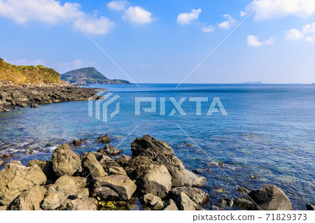 Abunze lava coast [Goto City, Nagasaki Prefecture] 71829373