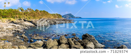 Abunze lava coast panorama [Goto City, Nagasaki Prefecture] 71829374