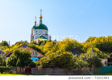 Holy Trinity Church in the village Karacharovo near Murom, Russia Holy Trinity Church in the village Karacharovo near Murom, Russia 71831463
