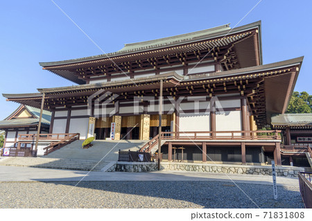 Naritasan Shinshoji Temple main hall Naritasan Shinshoji Temple main hall 71831808