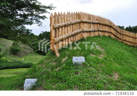 Fences of historic sites Kaminokuni and Katsuyama: Kaminokuni, Hokkaido Fences of historic sites Kaminokuni and Katsuyama: Kaminokuni, Hokkaido 71836110