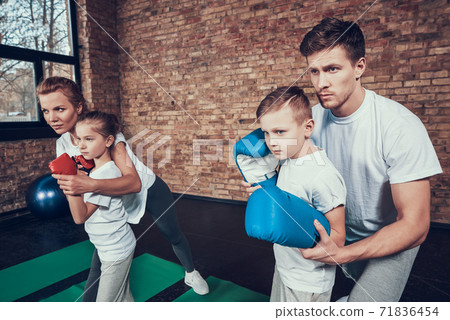 Sport Family Have Boxing Training In Fitness Club. Sport Family Have Boxing Training In Fitness Club. 71836454