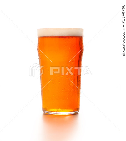 Beer style, ale production and beverage advertising 71840706