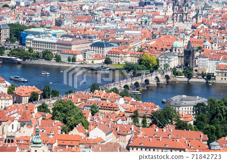 Prague panorama charles bridge river from mountain skyview Prague panorama charles bridge river from mountain skyview 71842723