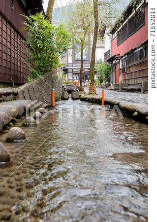Gujo Hachiman Yanaga water comedy Gujo Hachiman Yanaga water comedy 71852813