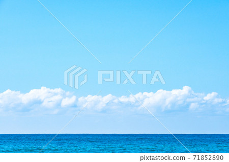 海洋和藍天 海洋和藍天 71852890