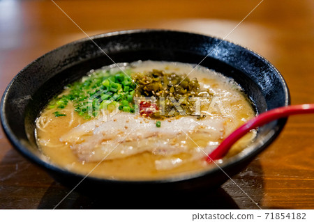 國頭八man軍jo拉麵 國頭八man軍jo拉麵 71854182