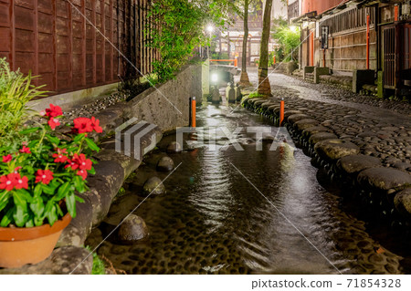 Gujo Hachiman Yanaka Lane Night View Gujo Hachiman Yanaka Lane Night View 71854328