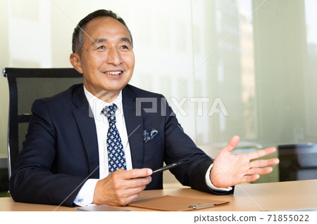 中高級總裁，管理形象 71855022