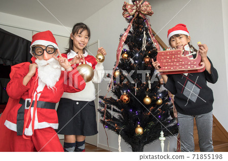 Celebrate Christmas with your family 71855198