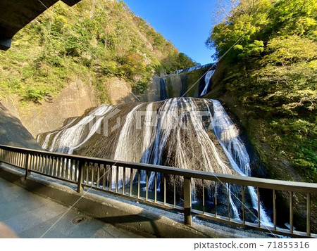 Fukuroda秋天的秋天 71855316