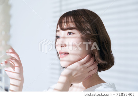 盲目美少婦 71855405
