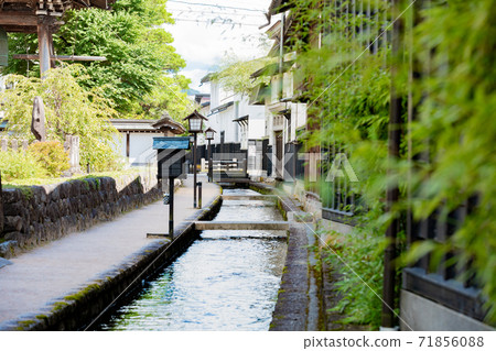 Hida Furukawa Seto River and Shirakabe Storehouse Hida Furukawa Seto River and Shirakabe Storehouse 71856088