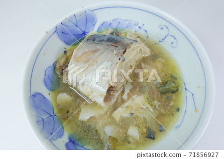 Boiled mackerel 71856927