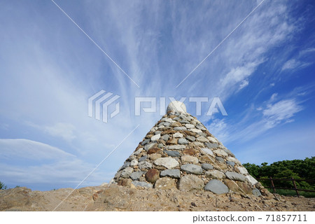 Stone tower and sky Stone tower and sky 71857711