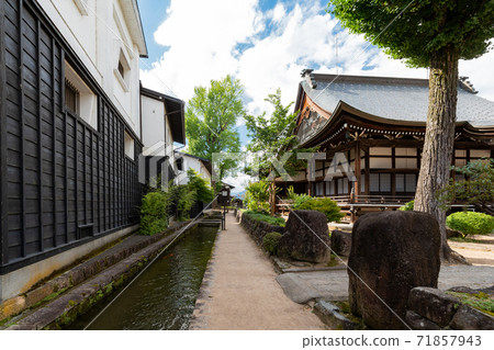 Hida Furukawa瀨戶河和Shirakabe倉庫 71857943