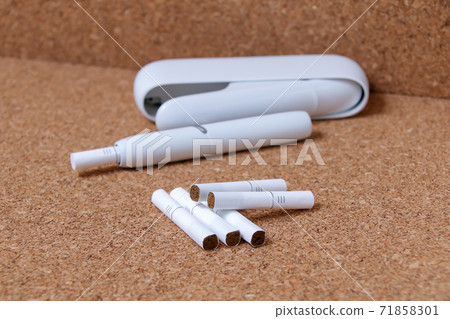 愛子，煙草，吸煙，煙草，被動吸煙，健康危害，尼古丁，焦油，健康，奢侈品 71858301