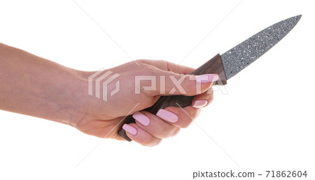 kitchen knife in female hand kitchen knife in female hand 71862604