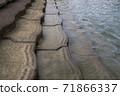 Stairs to the sea 71866337