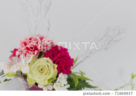 Flower Arrangement_Christmas Color-52 Flower Arrangement_Christmas Color-52 71869937