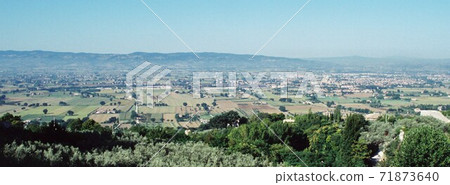 Assisi 71873640