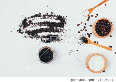 Flat lay jar homemade coffee body scrub 71873925