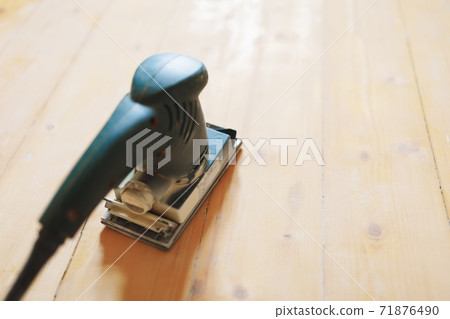 wooden floor sanding with flat sander tool wooden floor sanding with flat sander tool 71876490