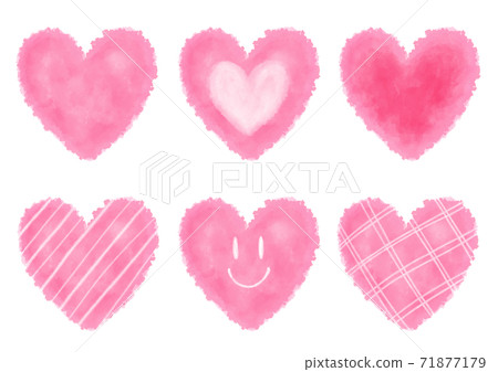 Cute watercolor heart mark set Cute watercolor heart mark set 71877179