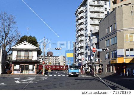 Cityscape in front of Kawasaki Daishi Station Cityscape in front of Kawasaki Daishi Station 71878389
