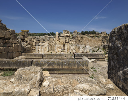 突尼斯·杜加遺址/突尼斯杜加的羅馬廢墟 71883444