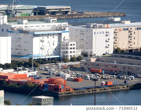 Tokyo Port Ferry Terminal 71890512