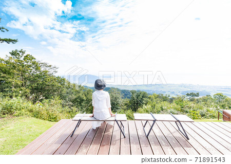 Shiga Prefecture Lake Biwa view hill 71891543