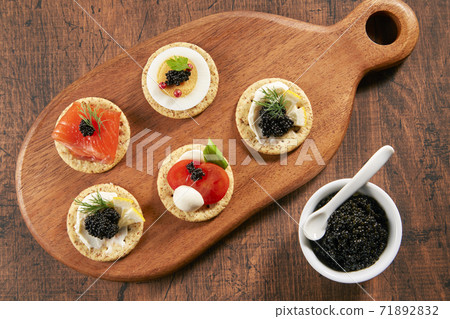 派對食品配魚子醬魚子醬 71892832