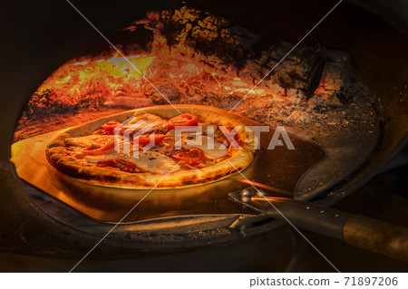 Mix pizza Italian delicious food mixture pizza 71897206