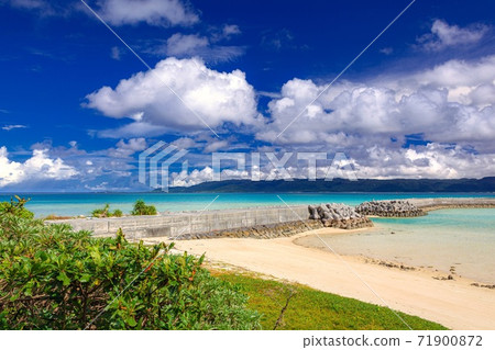 Okinawa Prefecture Yaeyama Islands Scenery of Hatoma Island Okinawa Prefecture Yaeyama Islands Scenery of Hatoma Island 71900872
