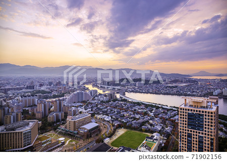 從福岡塔看福岡的美麗夜景 71902156