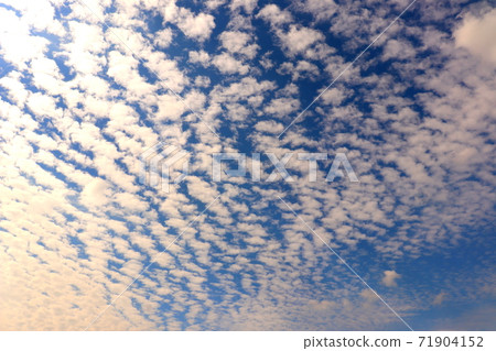 Sky Cloud Blue Sky 71904152