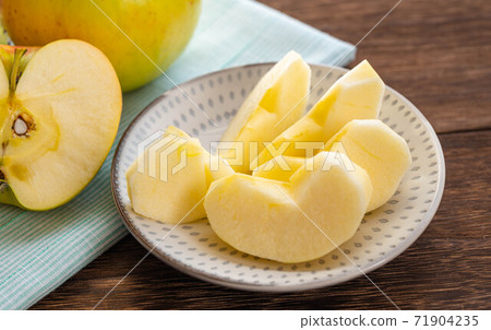 Gunma Meigetsu with rare cut honey 71904235