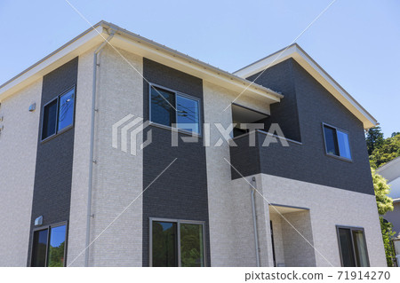 Housing image Newly built house 71914270