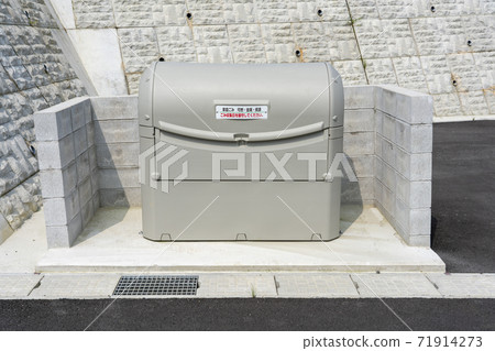 Garbage storage box in a residential area Garbage storage box in a residential area 71914273