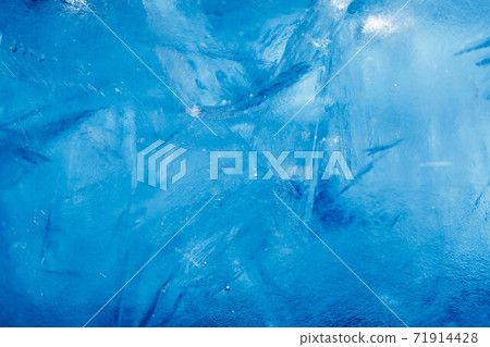 ice background, blue frozen texture 71914428