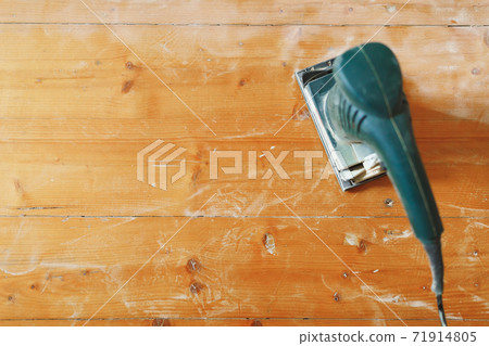 wooden floor sanding with flat sander tool wooden floor sanding with flat sander tool 71914805