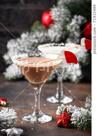 Christmas chocolate snowflake martini cocktail Christmas chocolate snowflake martini cocktail 71915484