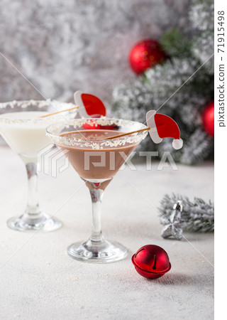 Christmas chocolate snowflake martini cocktail Christmas chocolate snowflake martini cocktail 71915498