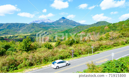 Daisen (Tottori Prefecture): From Kimendai Observatory Rest Area Daisen (Tottori Prefecture): From Kimendai Observatory Rest Area 71915800