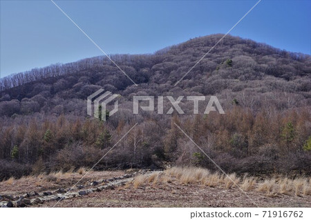 大平高原的德井德山 大平高原的德井德山 71916762